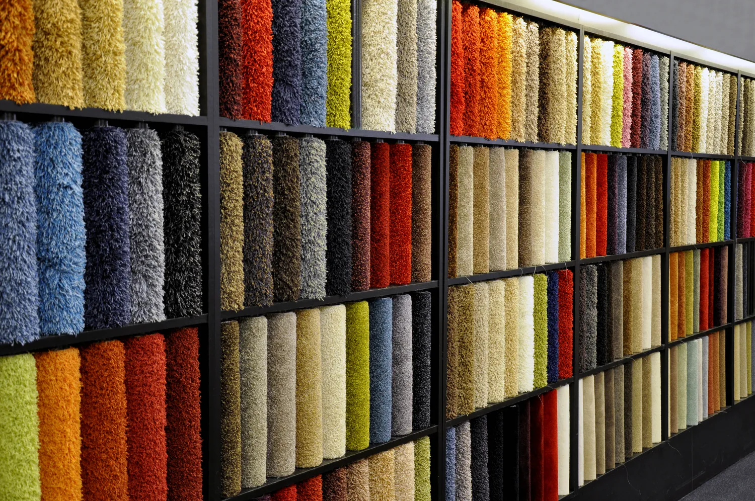 Jak czyścić wykładziny dywanowe?